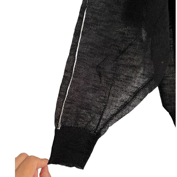 UNIQ Women's Black Sheer Long Sleeve Sweater Style SW-70617 Size M/L NWT - Picture 3 of 9